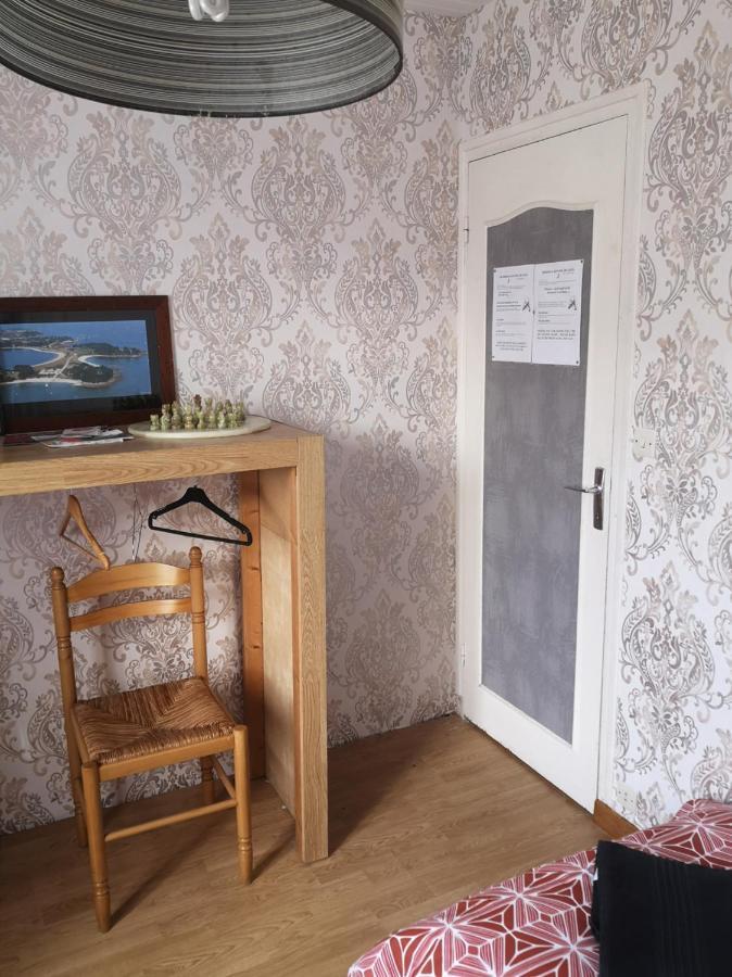 Chambre Au Calme Et Simple, Cuisine A Dispo Saint-Pol-de-Leon Ngoại thất bức ảnh